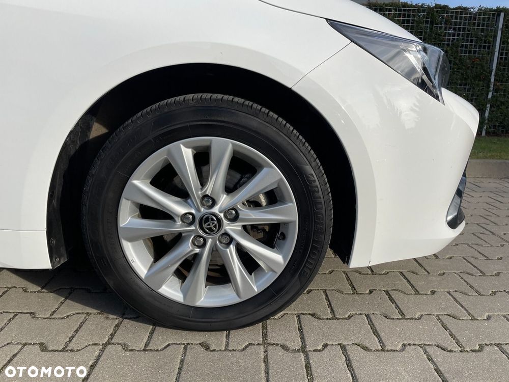 Toyota Corolla 1.8 Hybrid Comfort - 15