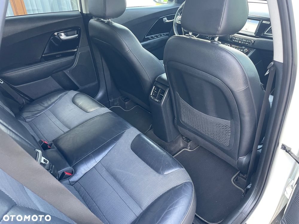 Kia Niro - 29