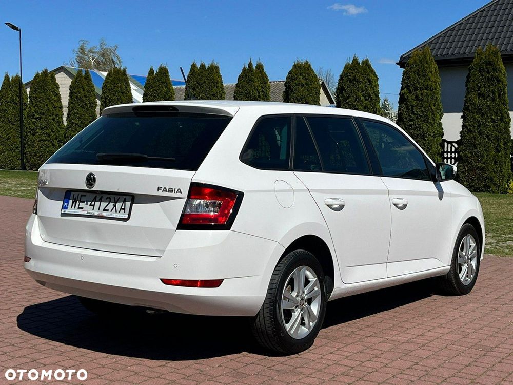 Skoda Fabia - 4