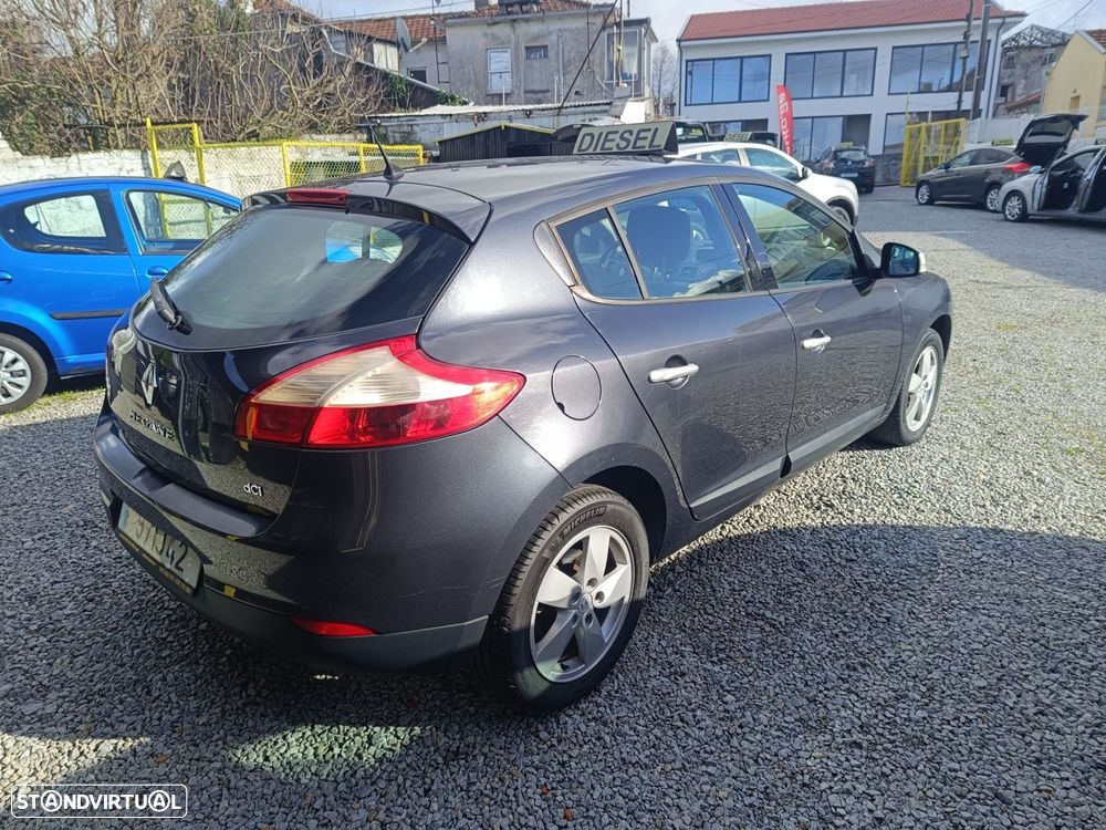 Renault Mégane 1.5 dCi Confort - 17