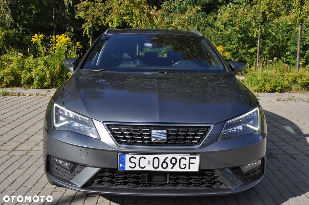 Seat Leon 1.8 TSI Start&Stop DSG XCELLENCE - 2