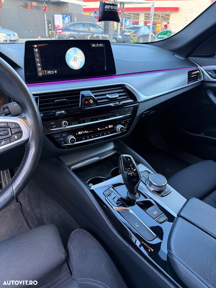 BMW Seria 5 520d AT - 18