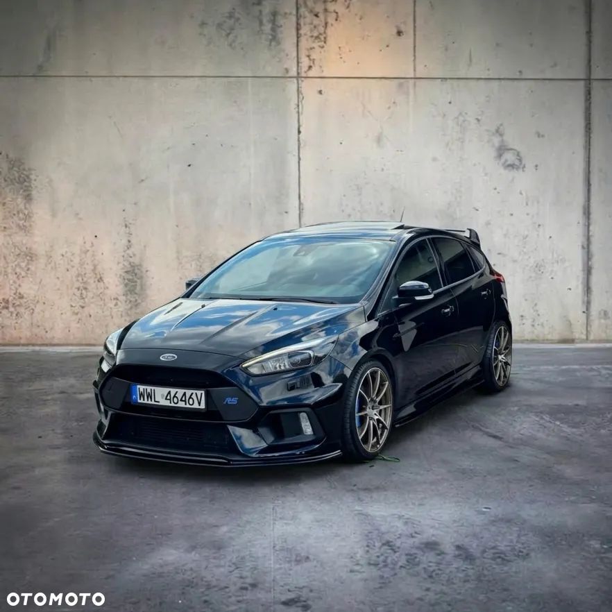 Ford Focus 2.3 EcoBoost RS - 11