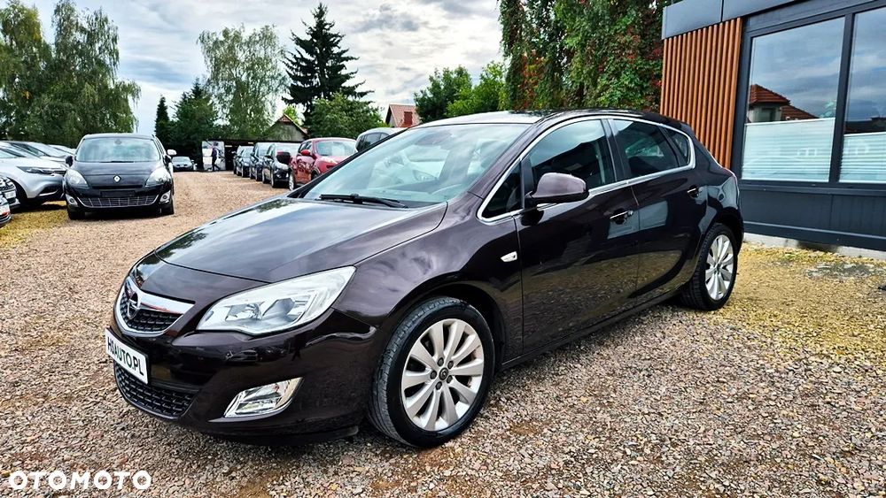 Opel Astra 1.4 Cosmo - 25