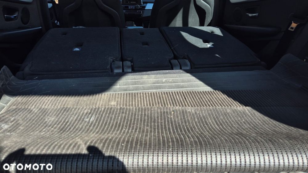 BMW Seria 2 220d Sport-Aut - 3