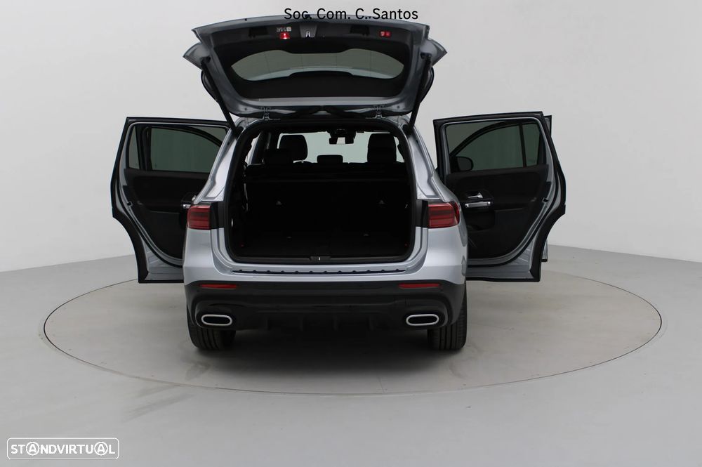 Mercedes-Benz GLB 180 d AMG Line - 10