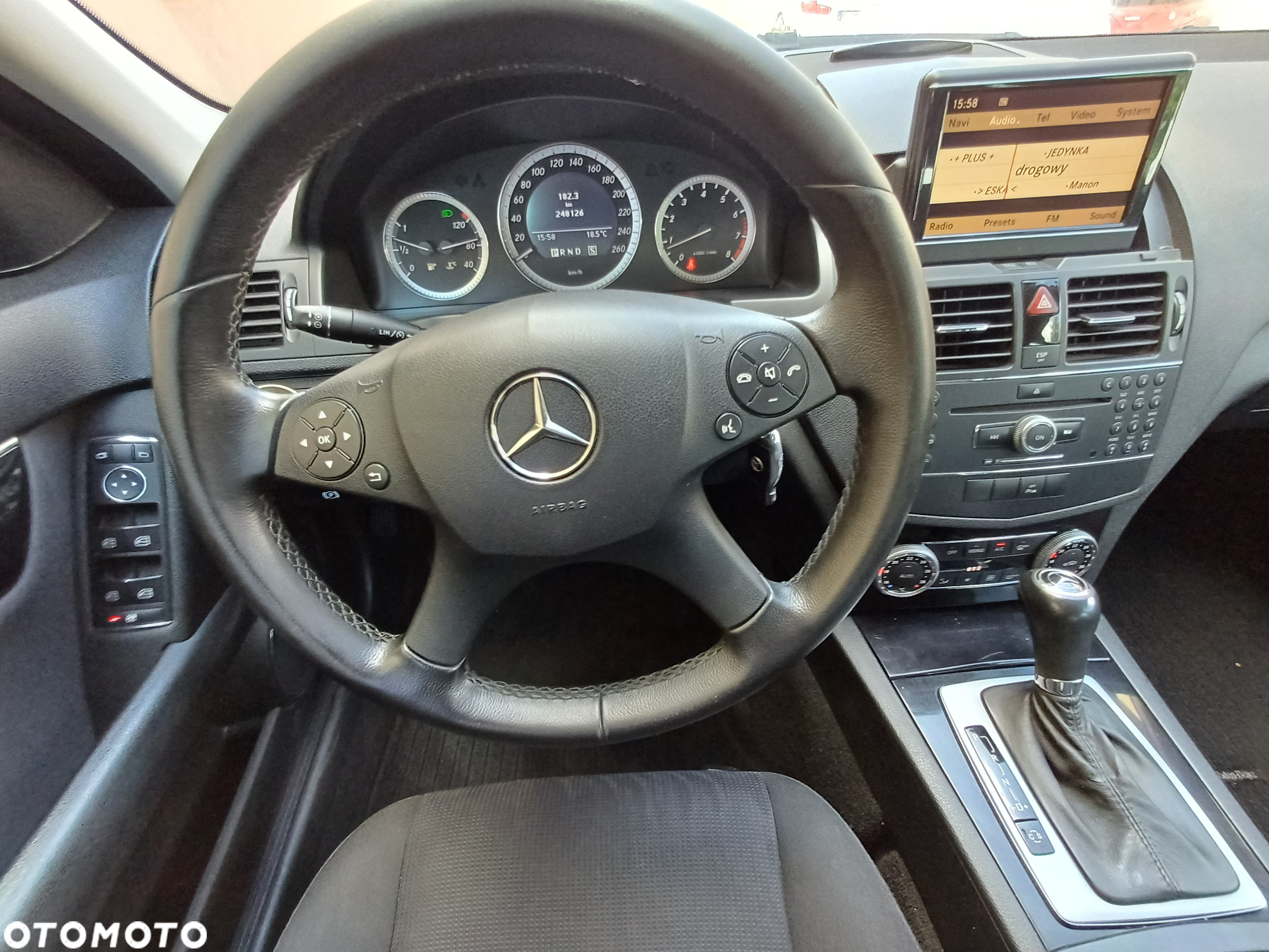 Mercedes-Benz Klasa C 180 T Kompressor Automatik - 20