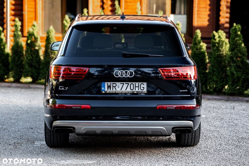 Audi Q7 - 8