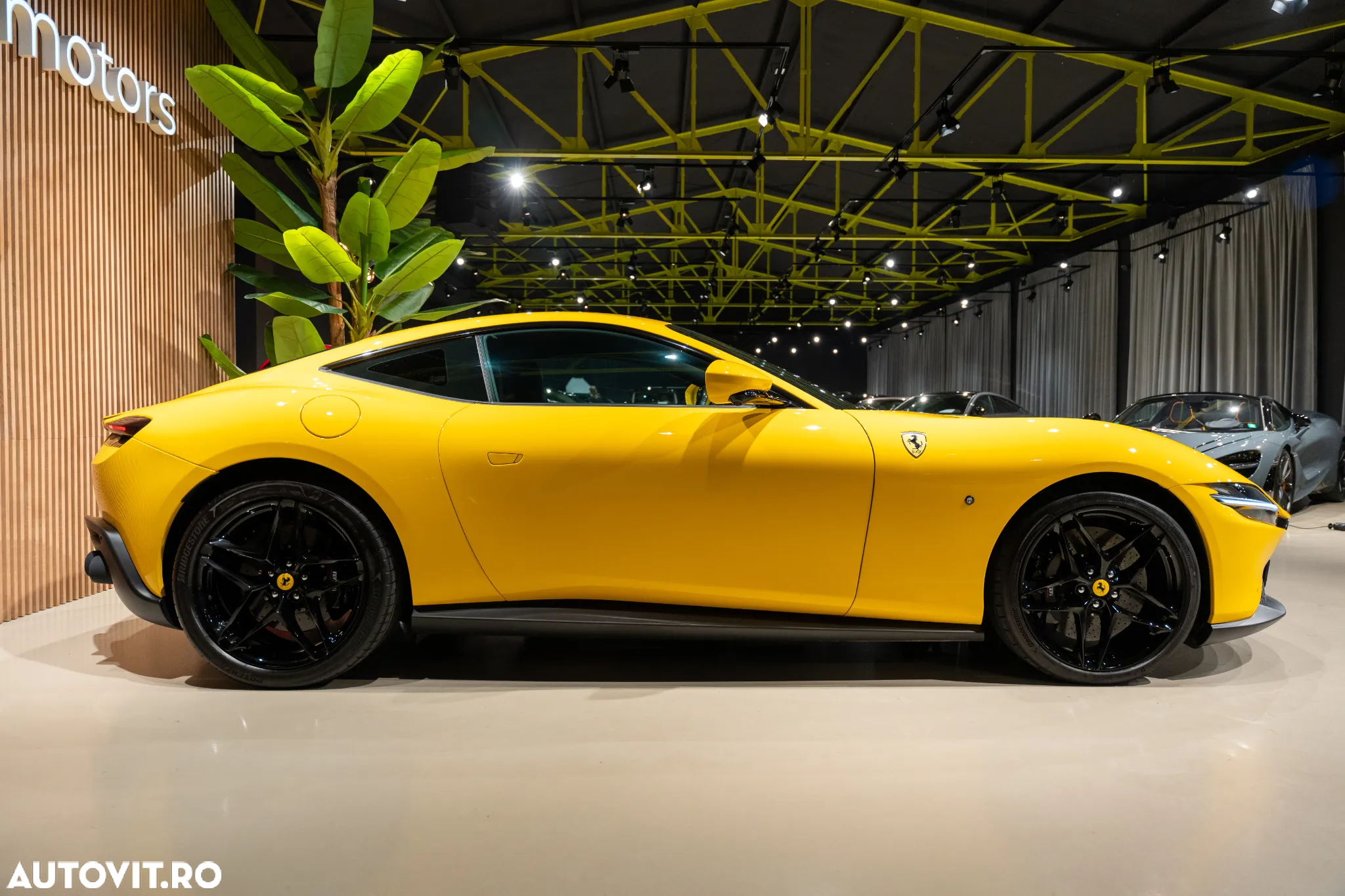 Ferrari Roma - 20