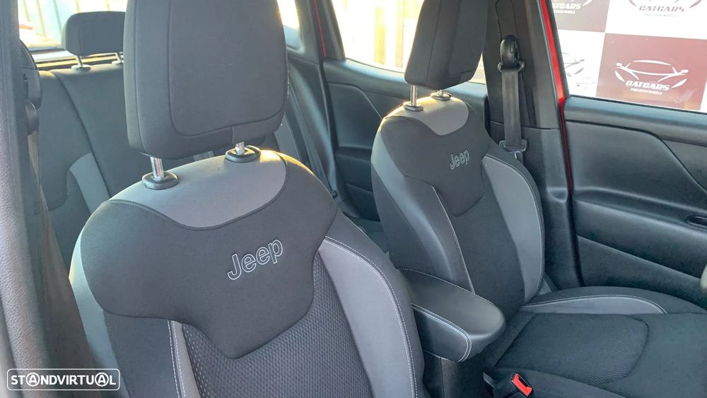 Jeep Renegade 1.3 TG 4Xe Limited - 9