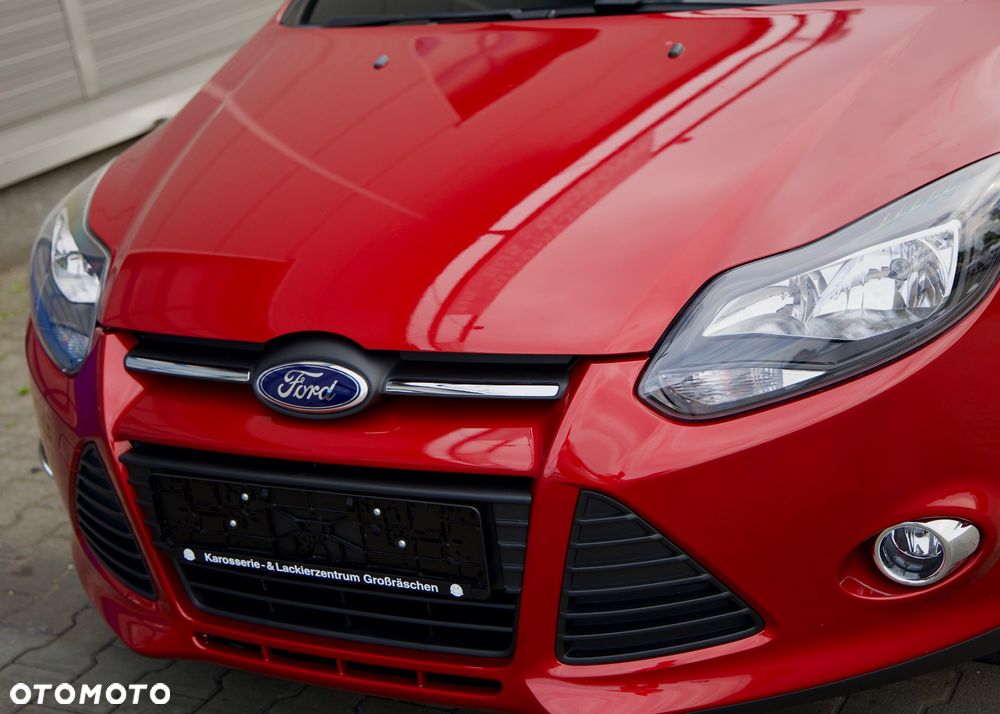 Ford Focus 1.6 TI-VCT Champions Edition - 11