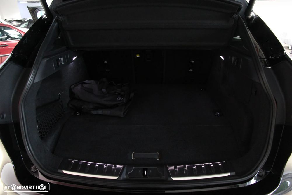 Jaguar F-Pace 2.0 P400e AWD R-Dynamic S - 29