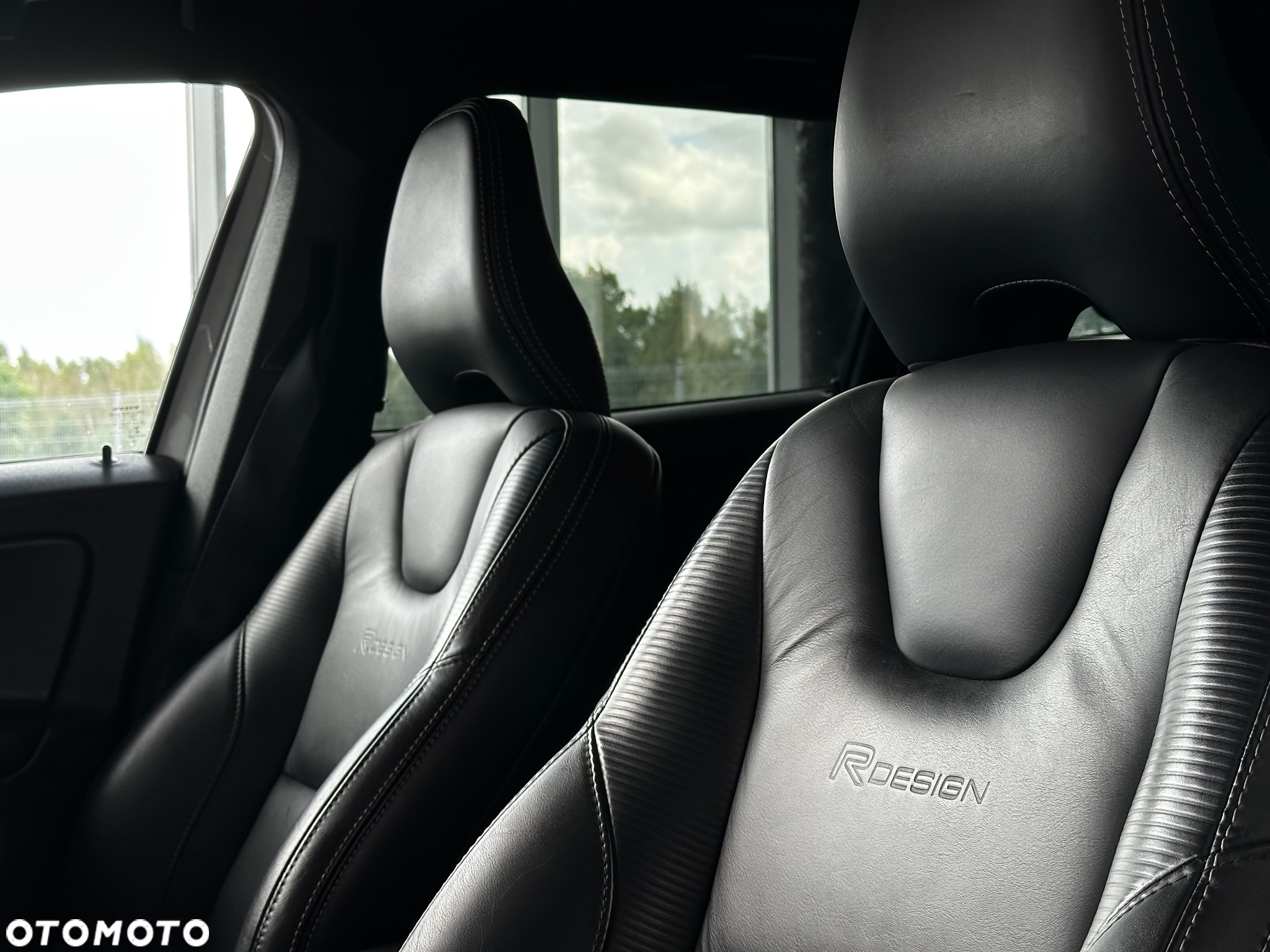 Volvo XC 60 T6 AWD R-Design - 21