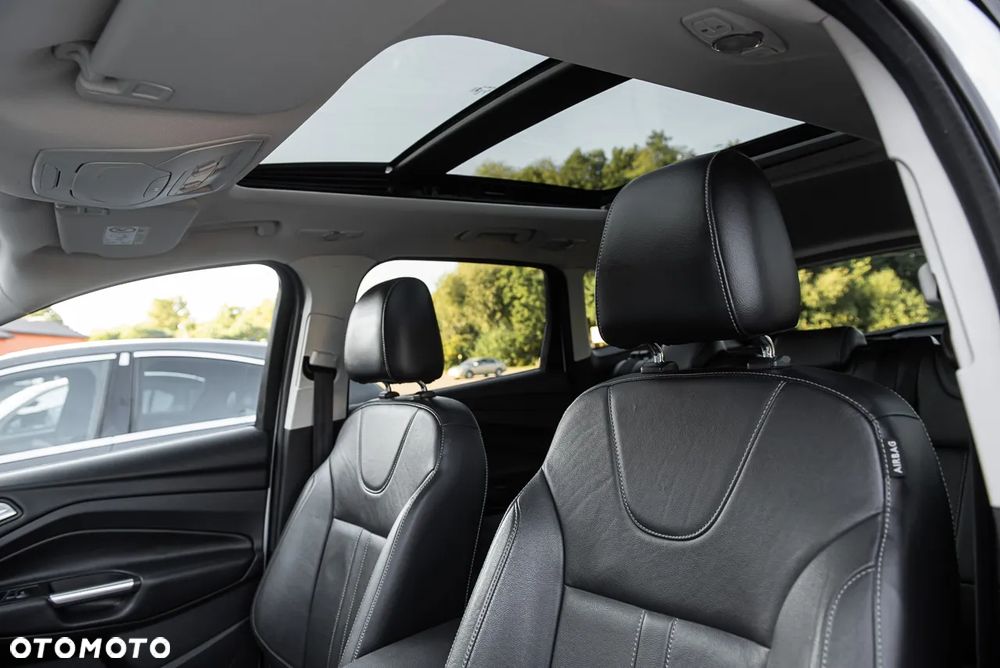 Ford Kuga 1.5 EcoBoost 4WD Titanium - 19