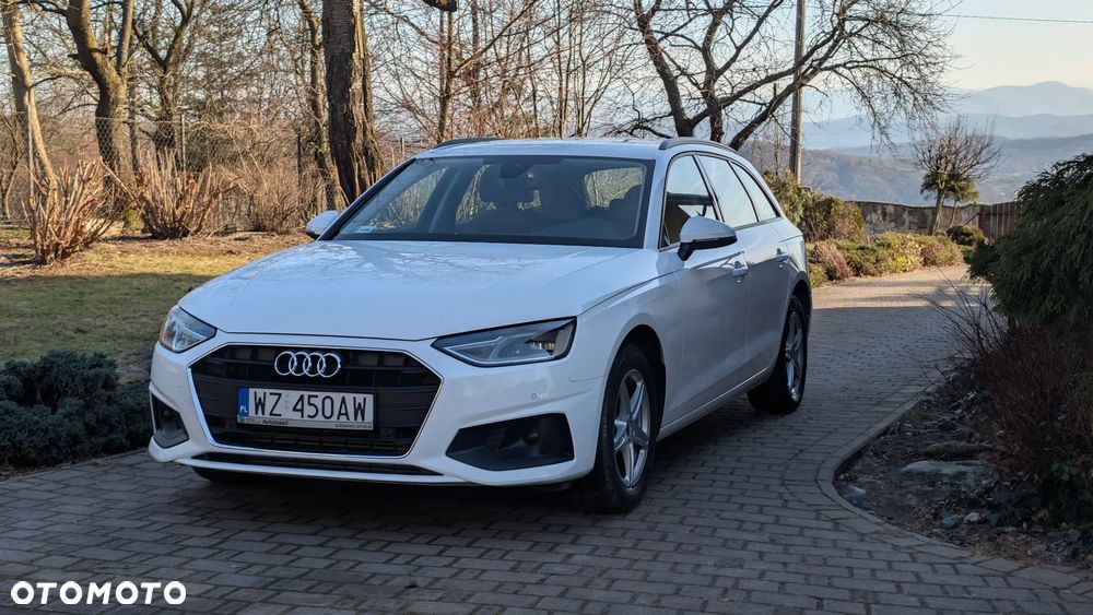 Audi A4 Avant 35 TFSI S tronic - 3