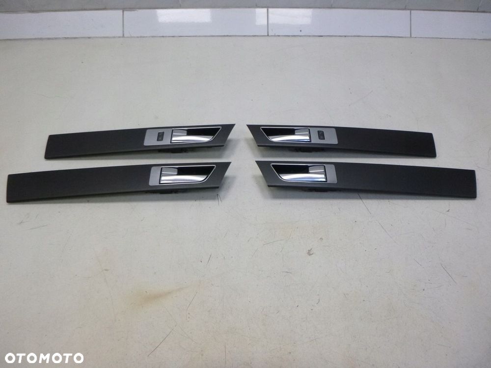 LAND DISCOVERY IV 4 L319 DEKOR LISTWA DRZWI GRAFIT - 2