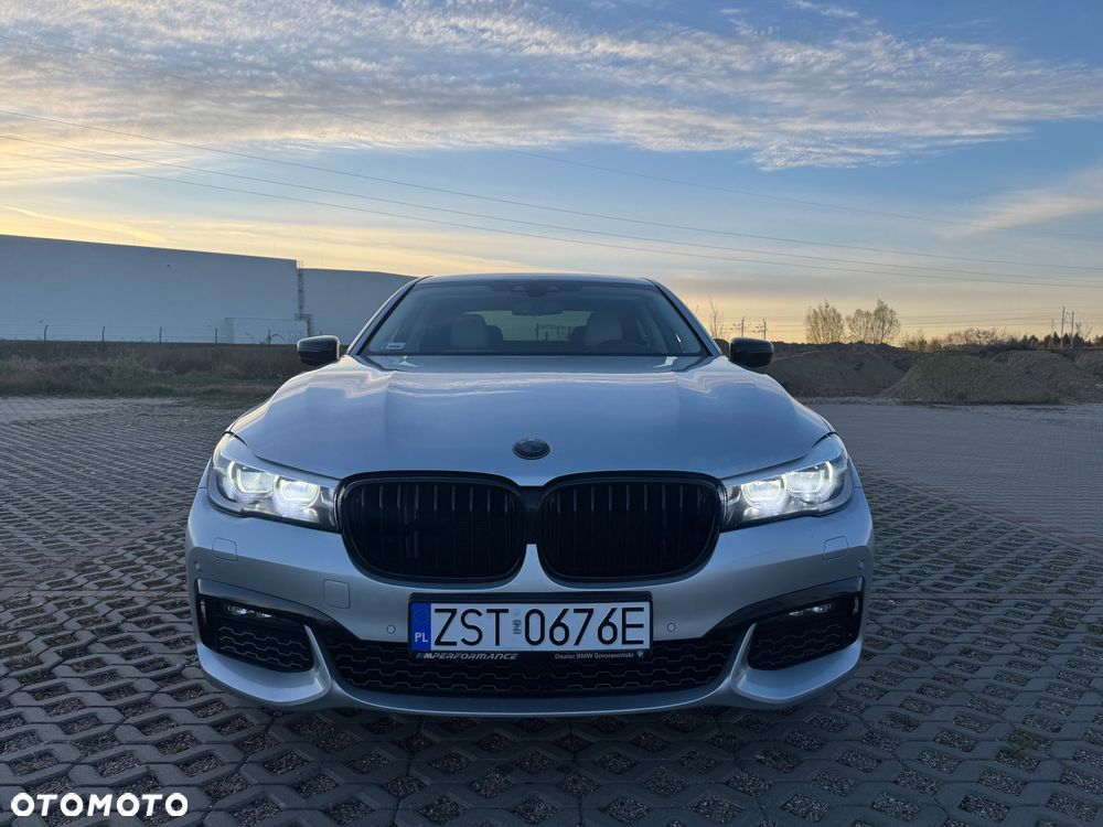 BMW Seria 7 730d xDrive - 21
