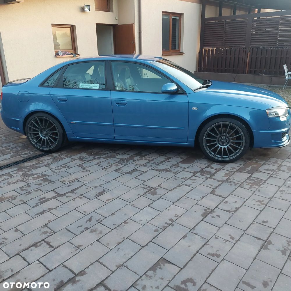 Audi A4 Limousine 2.0 T FSI - 3