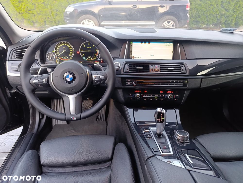 BMW Seria 5 520d M Sport Edition - 9