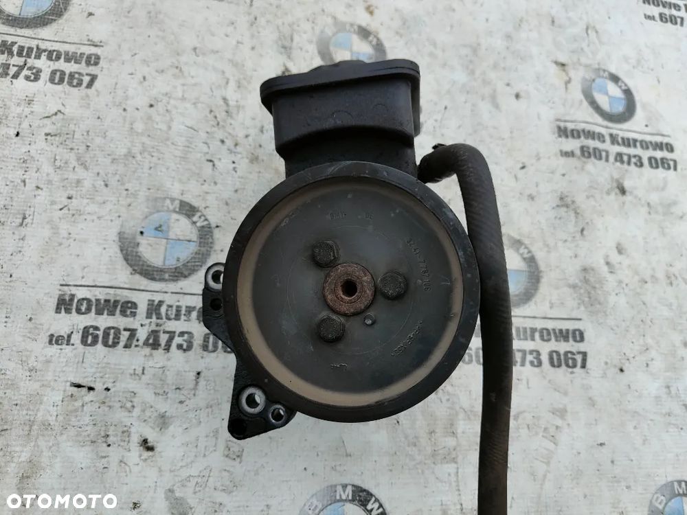 BMW E46 2.0d Pompa wspomagania 6756575 - 7
