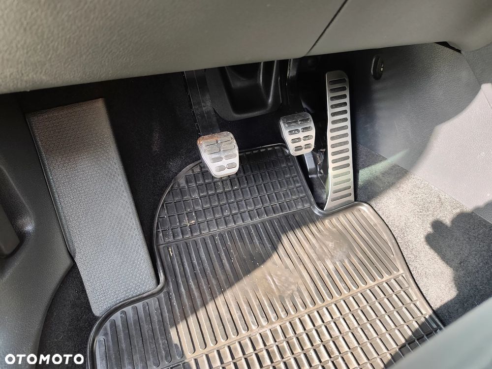 Volkswagen Golf Plus 1.4 TSI CrossGolf - 21