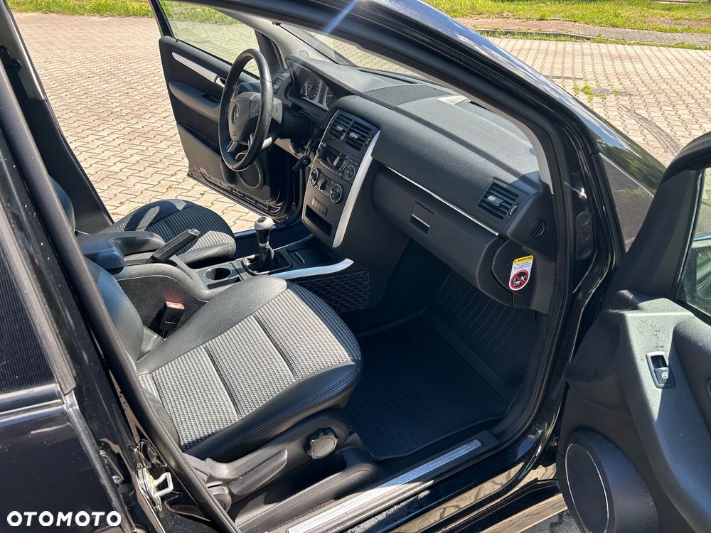 Mercedes-Benz Klasa B - 15