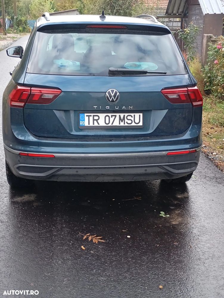 Volkswagen Tiguan - 3
