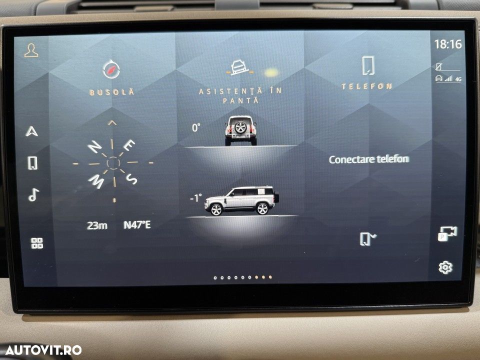 Land Rover Defender - 26