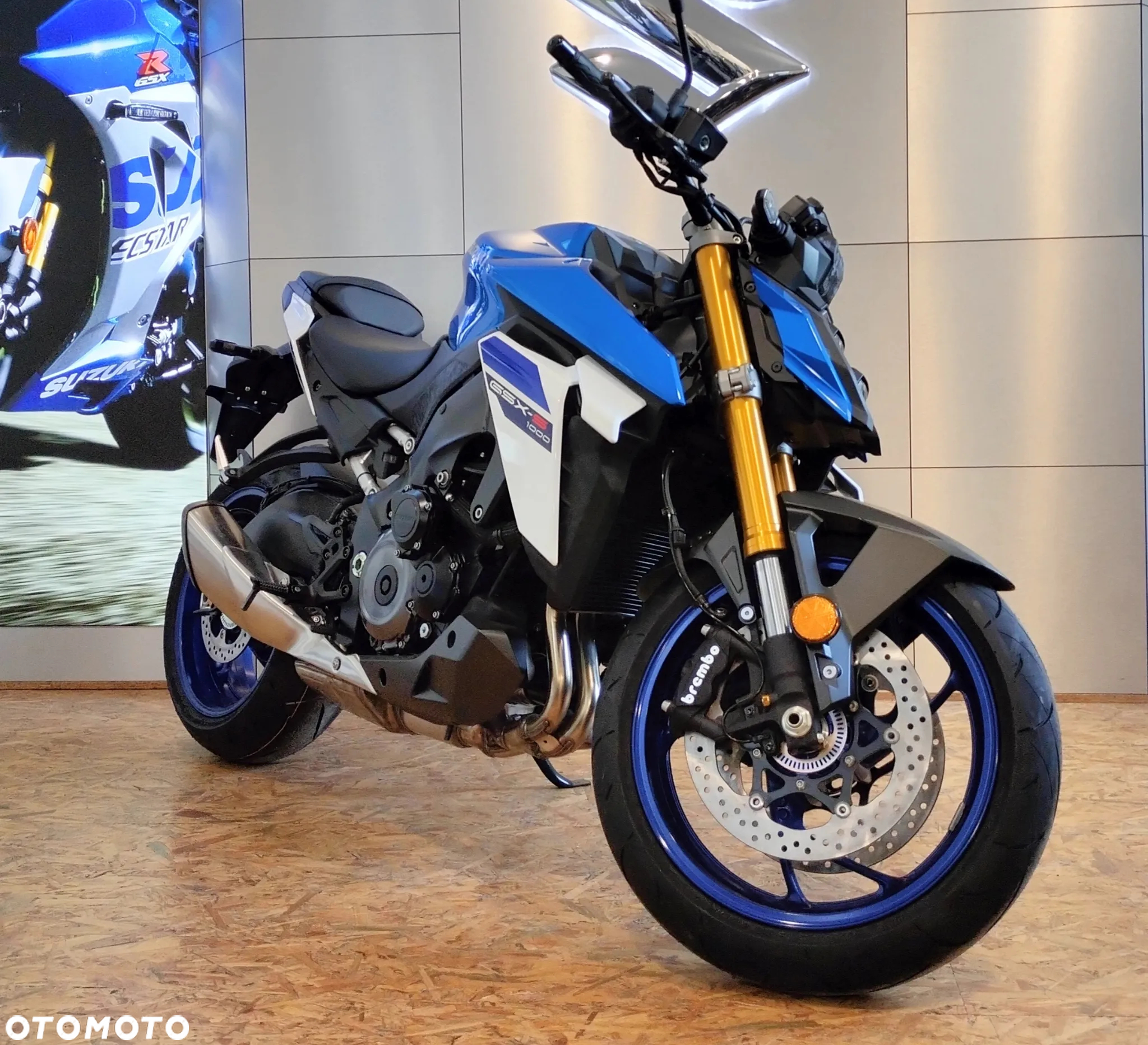 Suzuki GSX - 2