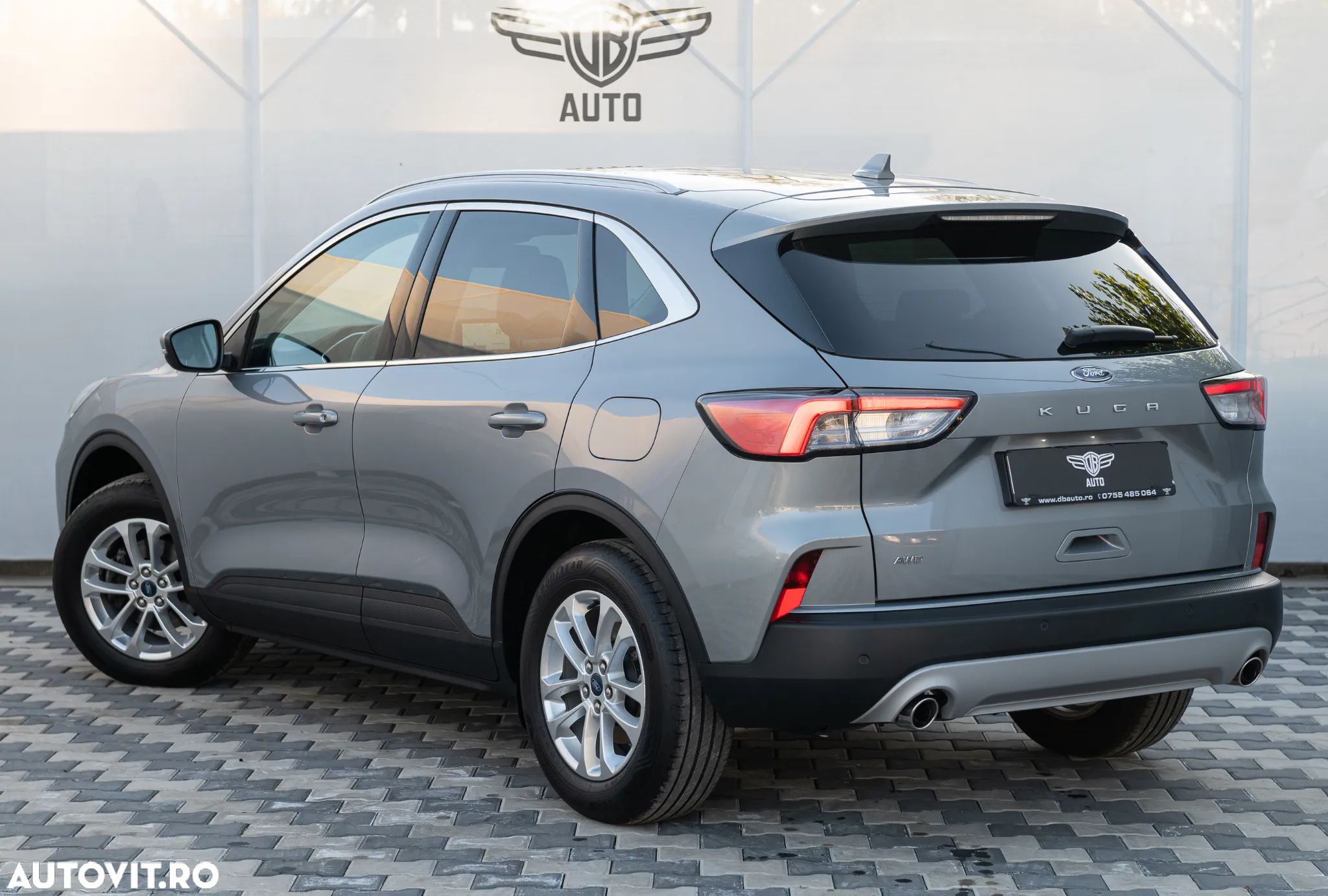 Ford Kuga 2.0 EcoBlue 4x4 Aut. TITANIUM - 9