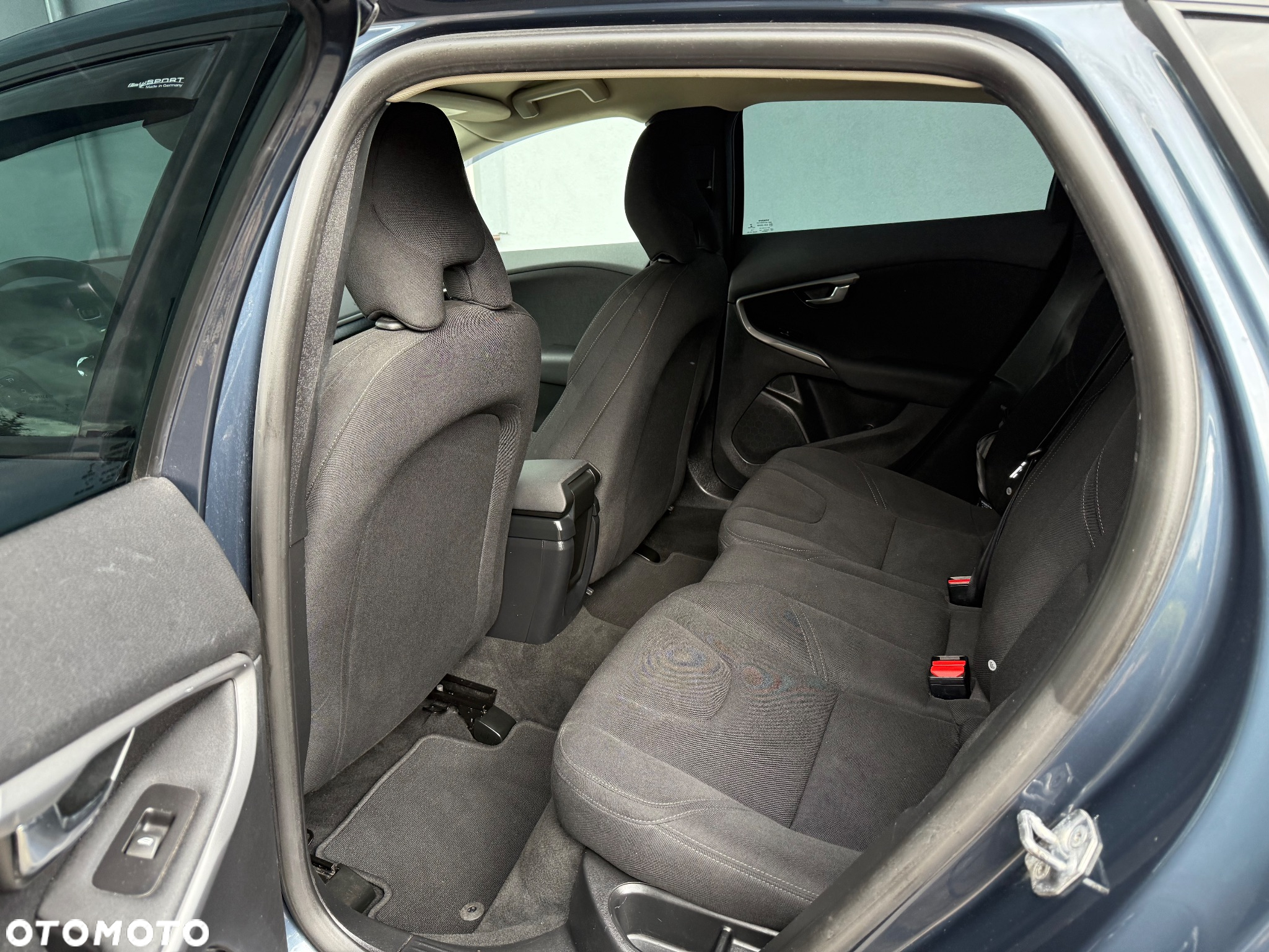 Volvo V40 D2 Drive-E Momentum - 7