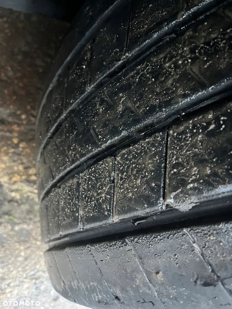 Krone FIRANKA //STANDARD//HYDRAULICZNIE PODNOSZONY DACH - 12