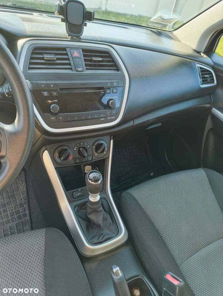 Suzuki SX4 S-Cross 1.6 DDiS 4x2 Comfort - 23