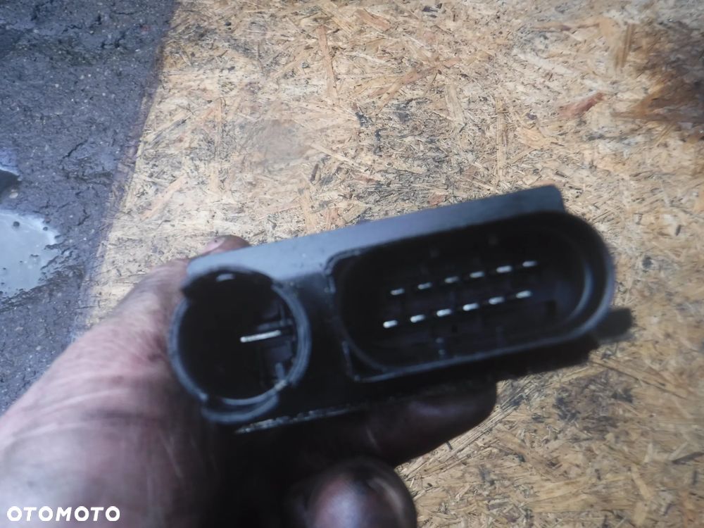 Bmw przekaznik swiec zarowych X5 E70 X6 E71 3.0 3.5d 35d sd 286 ps M57  M57TUE2 306D5 335d E90 E91 E60 E61 X3 E83 E63 E64 635 535 - 2