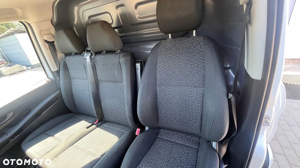 Mercedes-Benz Vito - 11