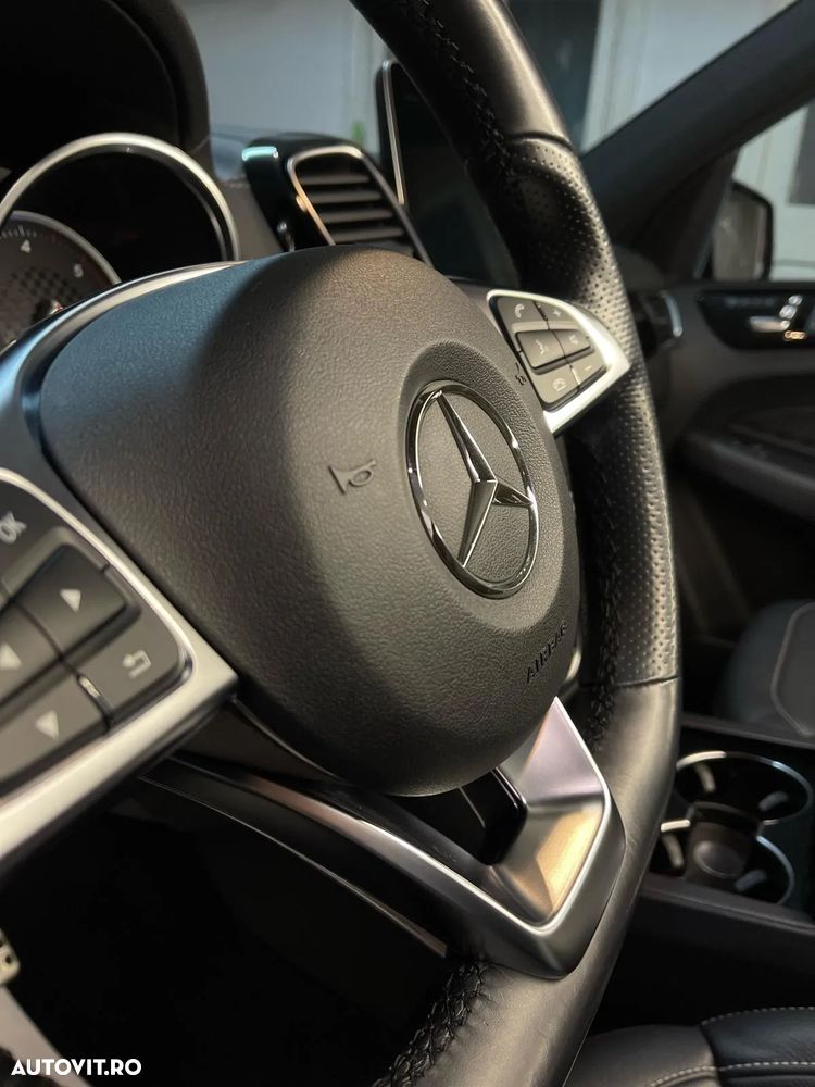 Mercedes-Benz GLE 350 d 4MATIC - 9