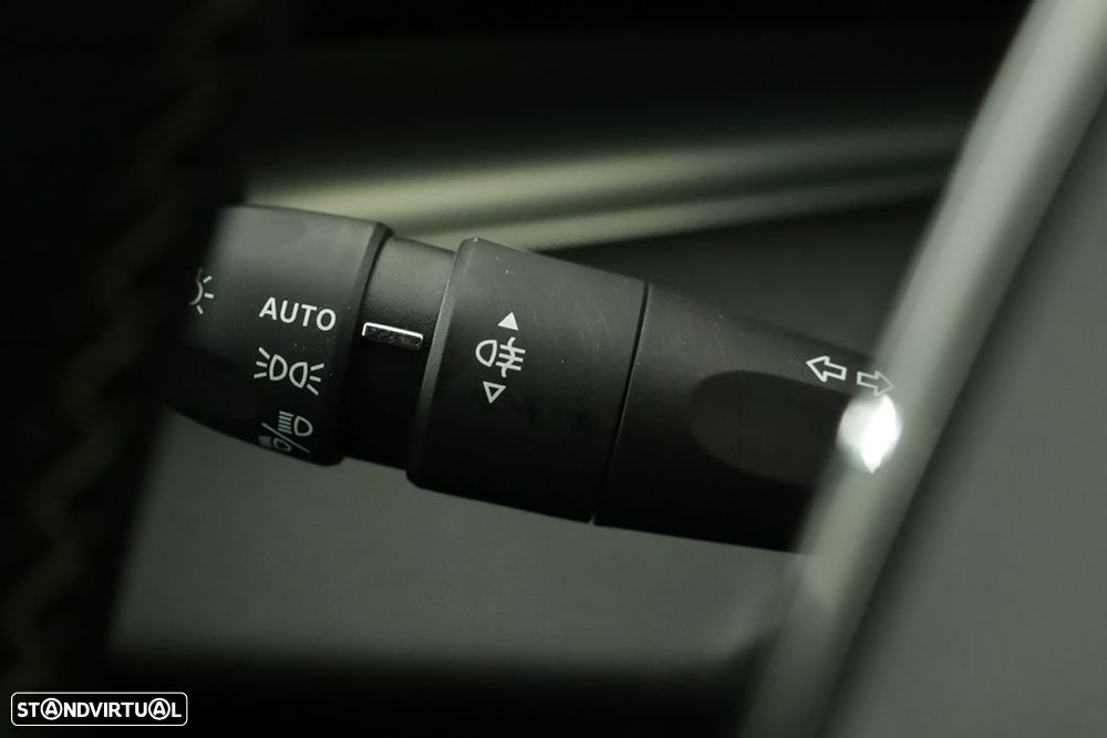 Peugeot 308 1.2 PureTech GT EAT8 - 18