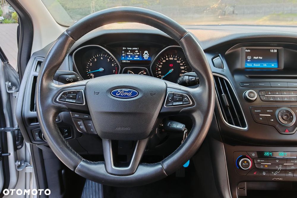 Ford Focus 1.0 EcoBoost Titanium - 21