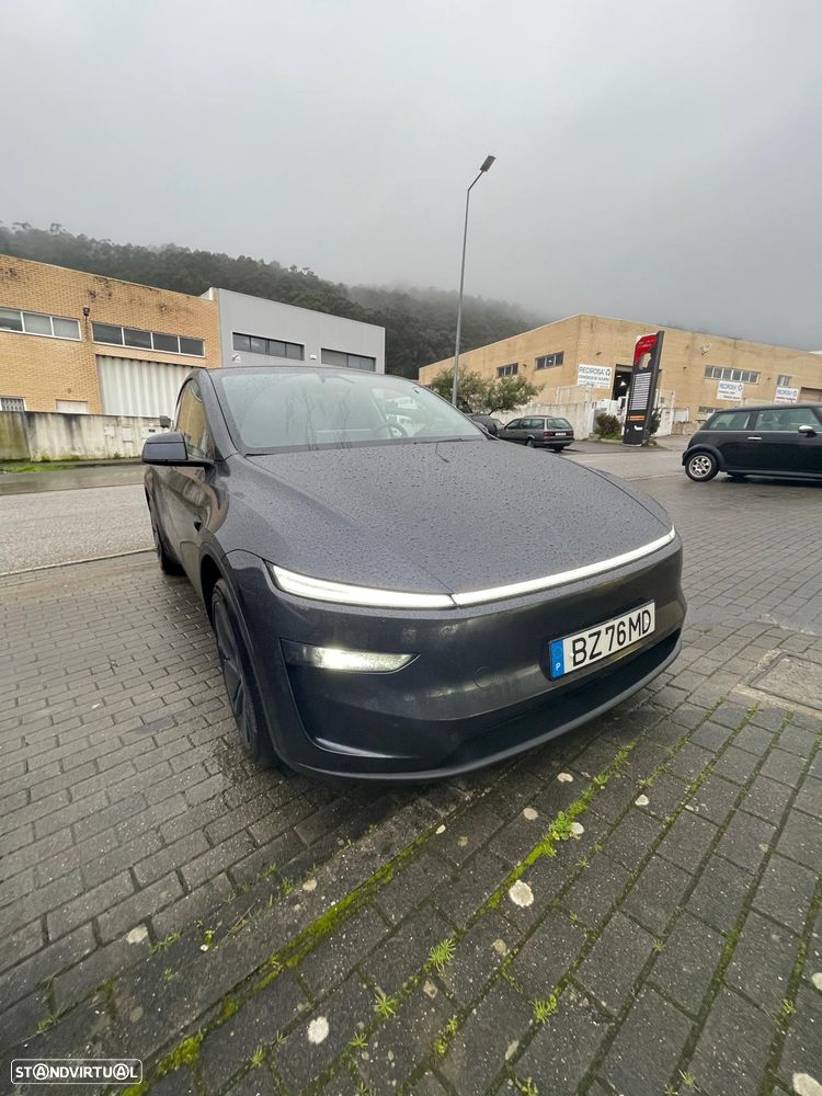 Tesla Model Y Tração Traseira - 1