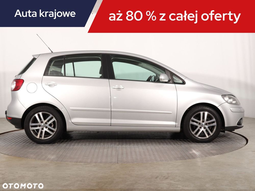 Volkswagen Golf Plus - 8