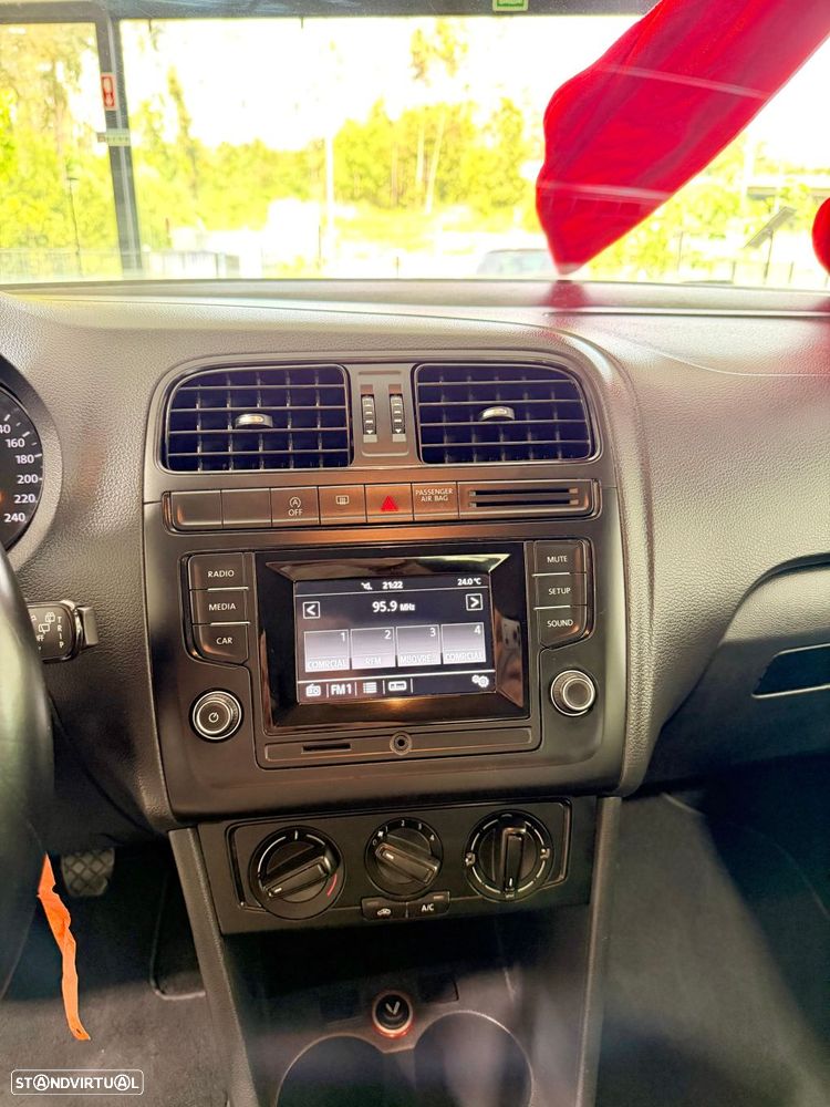 VW Polo 1.0 Trendline - 10