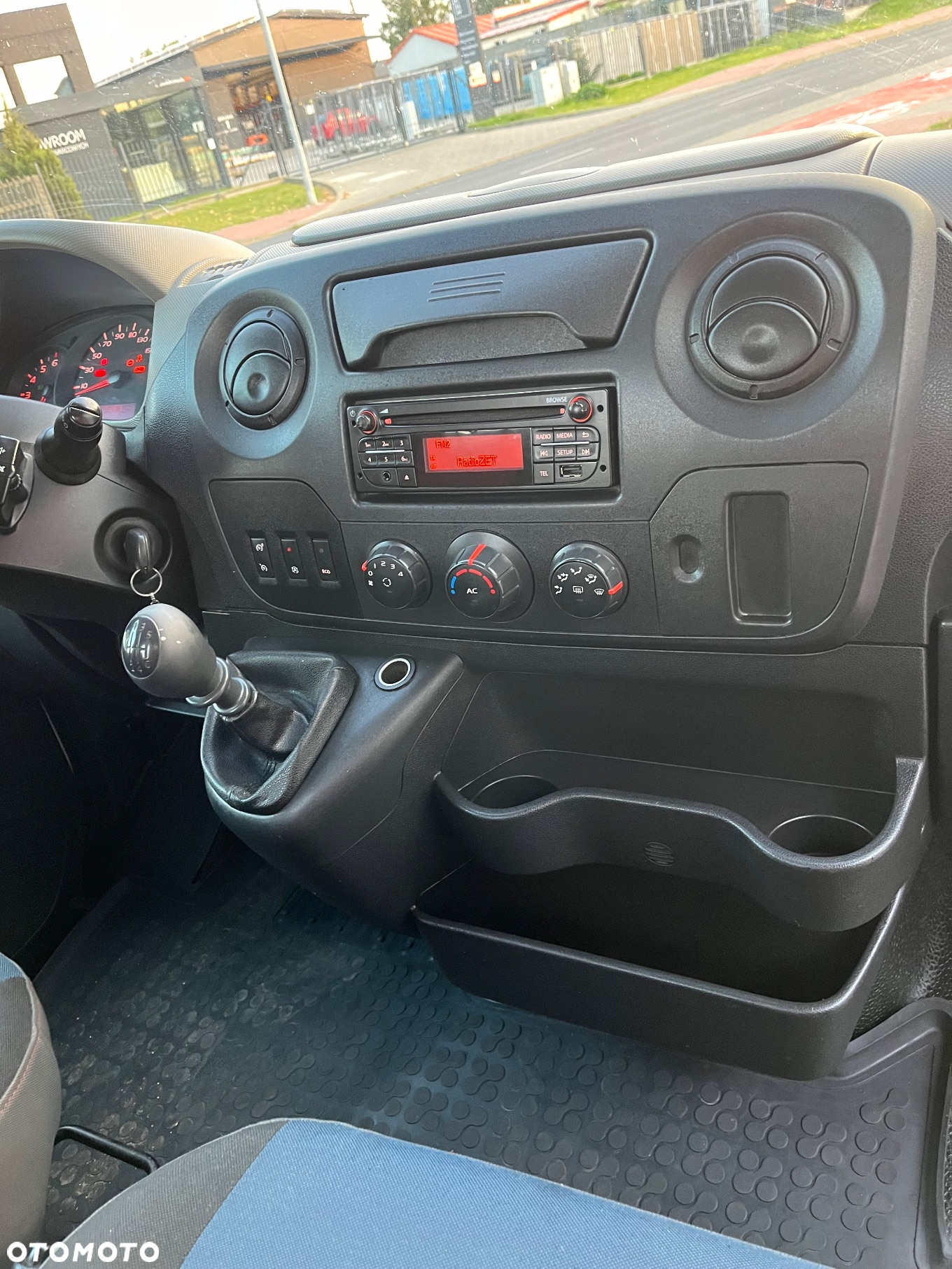 Renault Master - 33