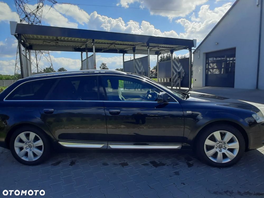 Audi A6 Allroad - 23