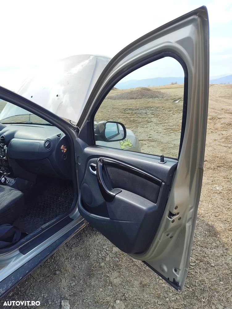 Dacia Duster 1.5 dCi 4x4 Ambiance - 14