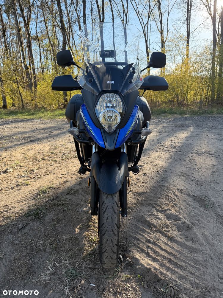 Suzuki V-STROM - 2