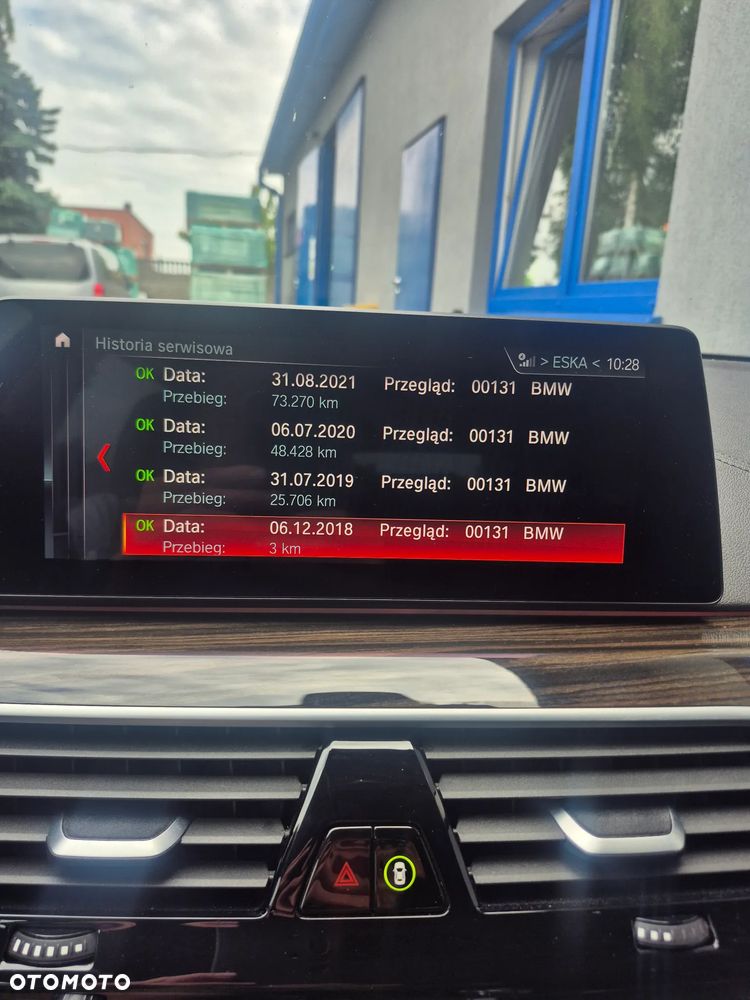 BMW Seria 5 540i xDrive GPF Luxury Line - 29