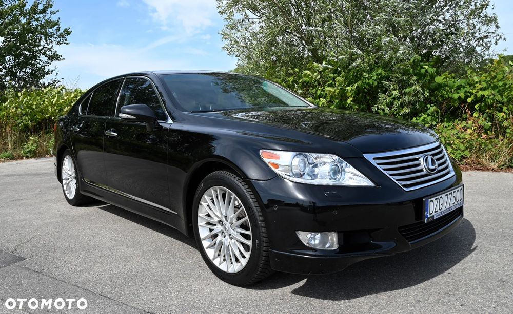 Lexus LS - 8