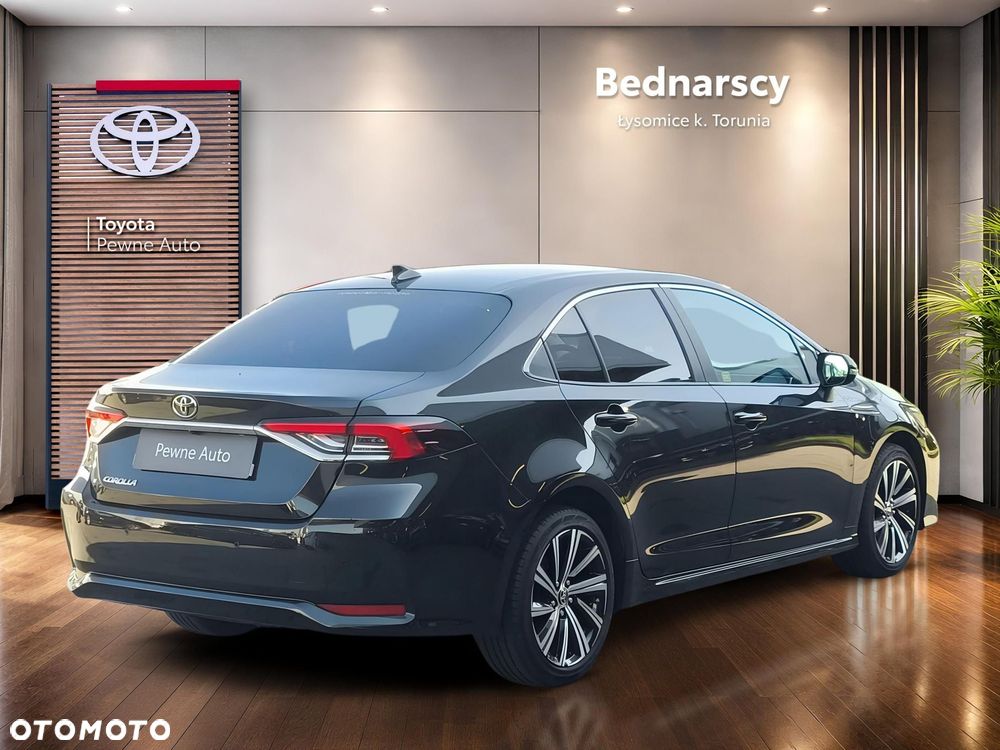 Toyota Corolla - 5