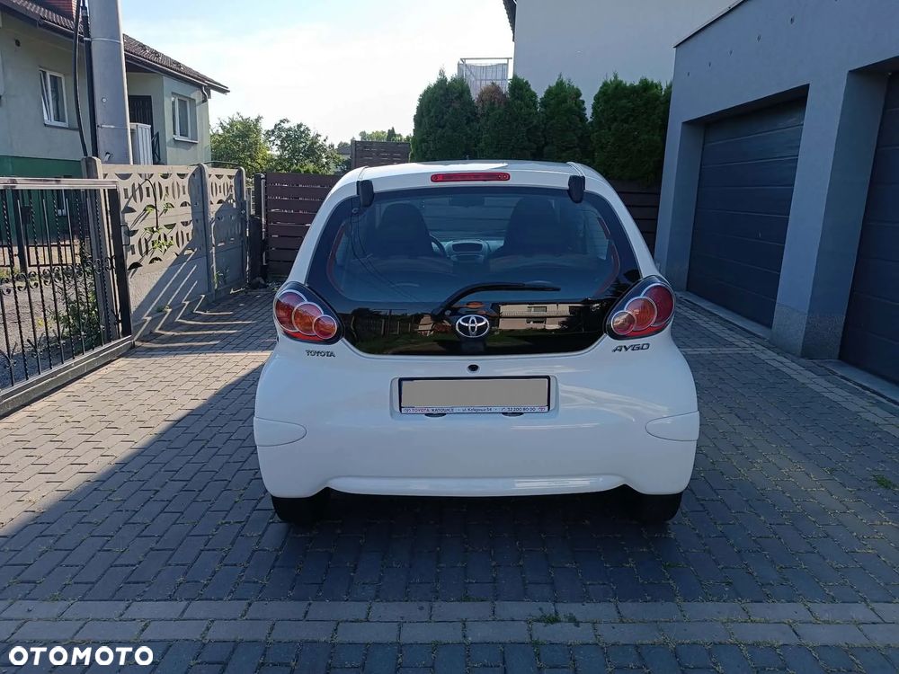Toyota Aygo Cool&Go - 9