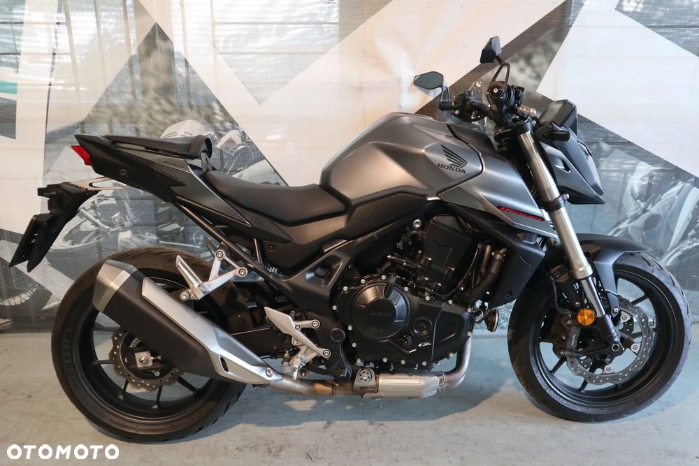 Honda Hornet - 17
